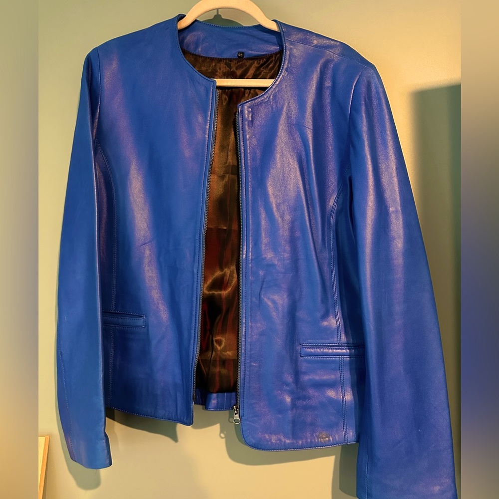 Gorgeous blue leather jacket from Fez, Morocco. Size EU 48 (women’s large)
